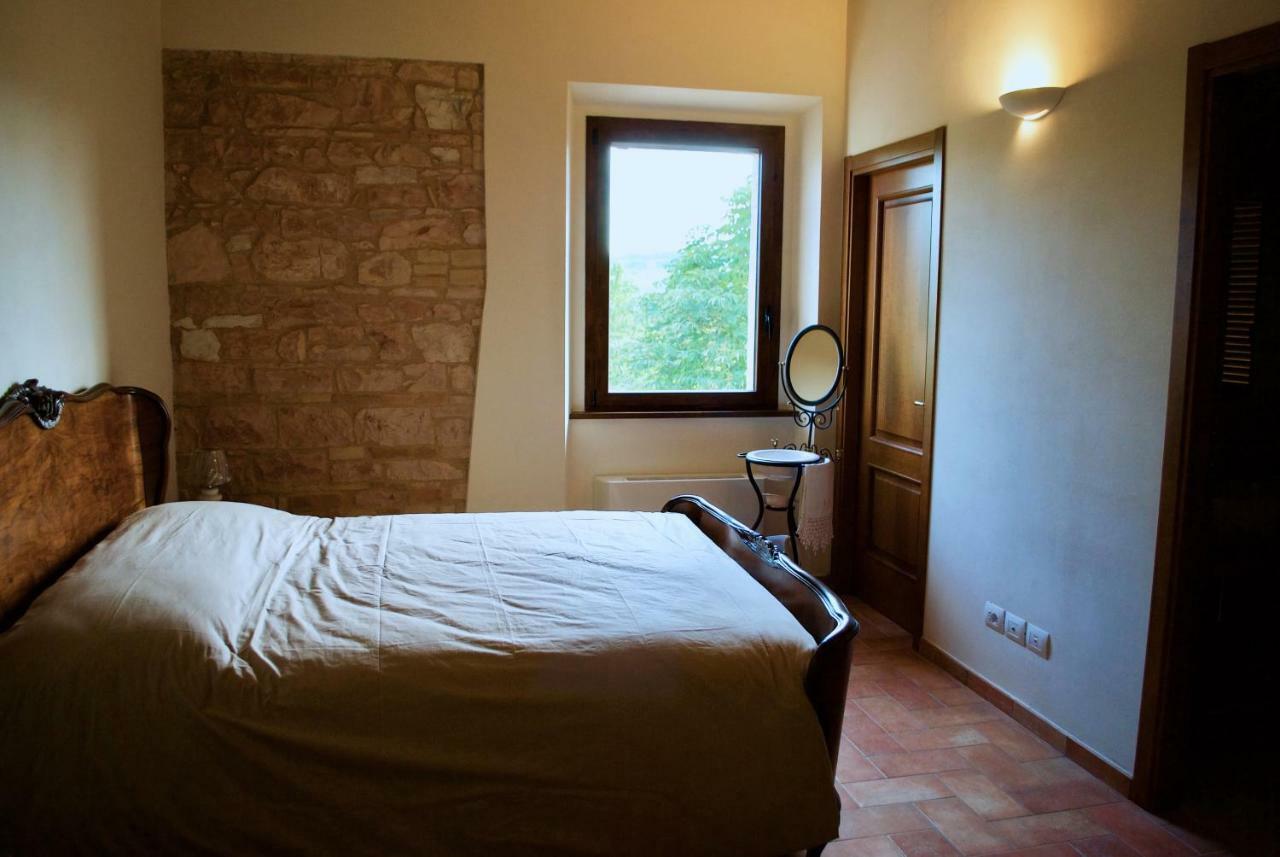 Villa Licinia โฟลีโญ ภายนอก รูปภาพ